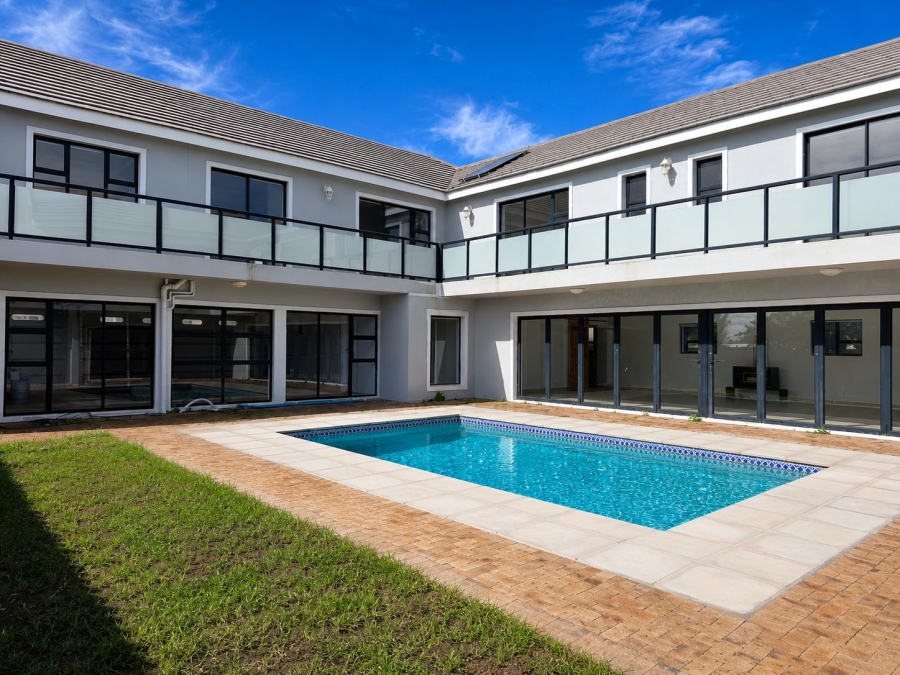 6 Bedroom Property for Sale in Myburgh Park Western Cape